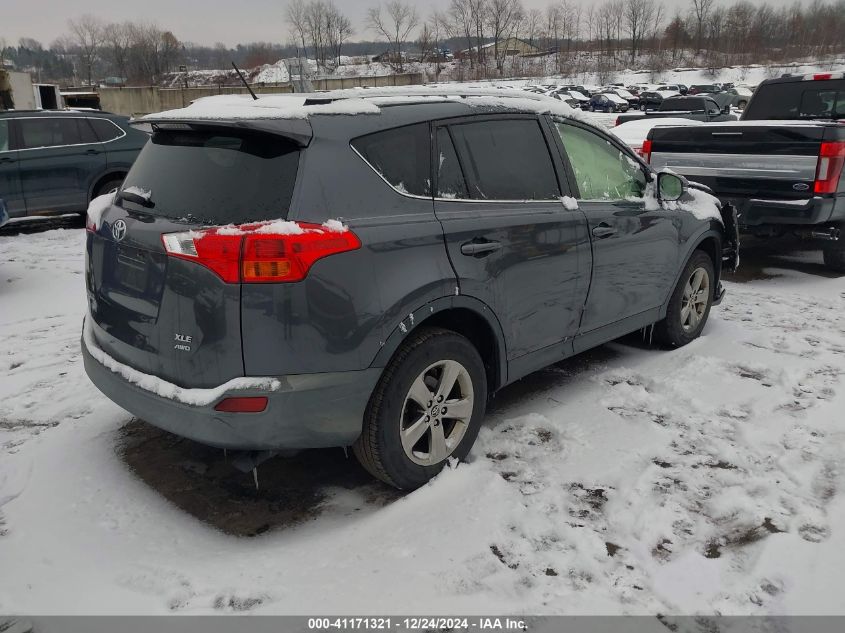 VIN JTMRFREV6FD132311 2015 Toyota RAV4, Xle no.4