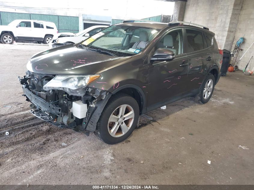 VIN JTMRFREV5D5027704 2013 Toyota RAV4, Xle no.2