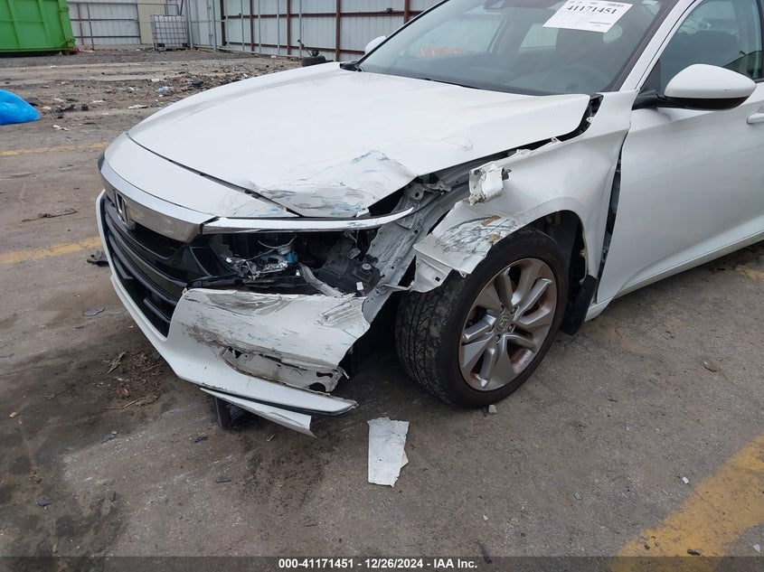2018 HONDA ACCORD VIN: 1HGCV1F19JA232257