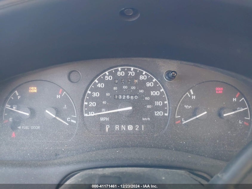 2000 Ford Ranger Xl/Xlt VIN: 1FTYR10C9YPB00190 Lot: 41171461