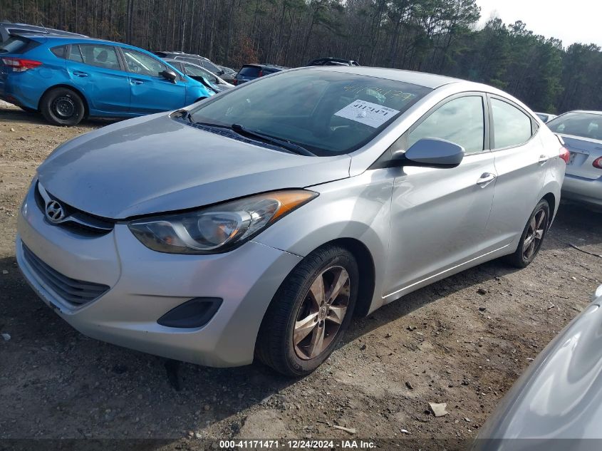 VIN 5NPDH4AE0DH413881 2013 HYUNDAI ELANTRA no.2