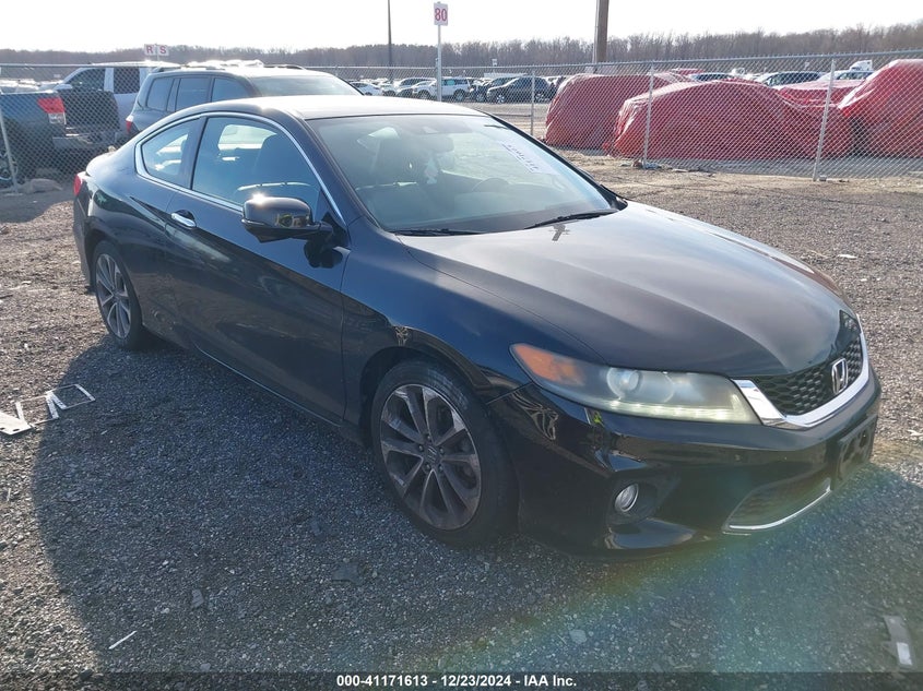 2015 HONDA ACCORD VIN: 1HGCT2B84FA005323