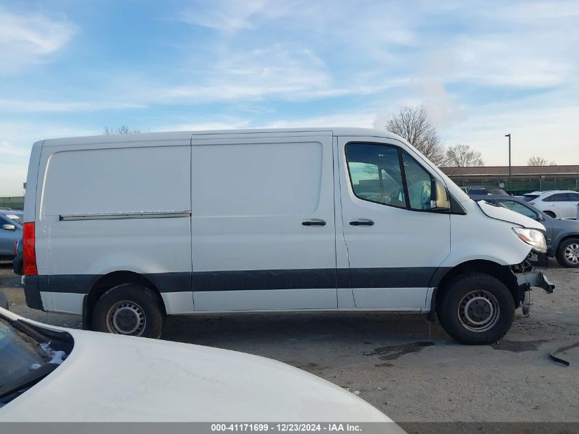 2019 Mercedes-Benz Sprinter 1500 High Roof I4/Standard Roof I4 VIN: WD4PE7ED3KT015734 Lot: 41171699