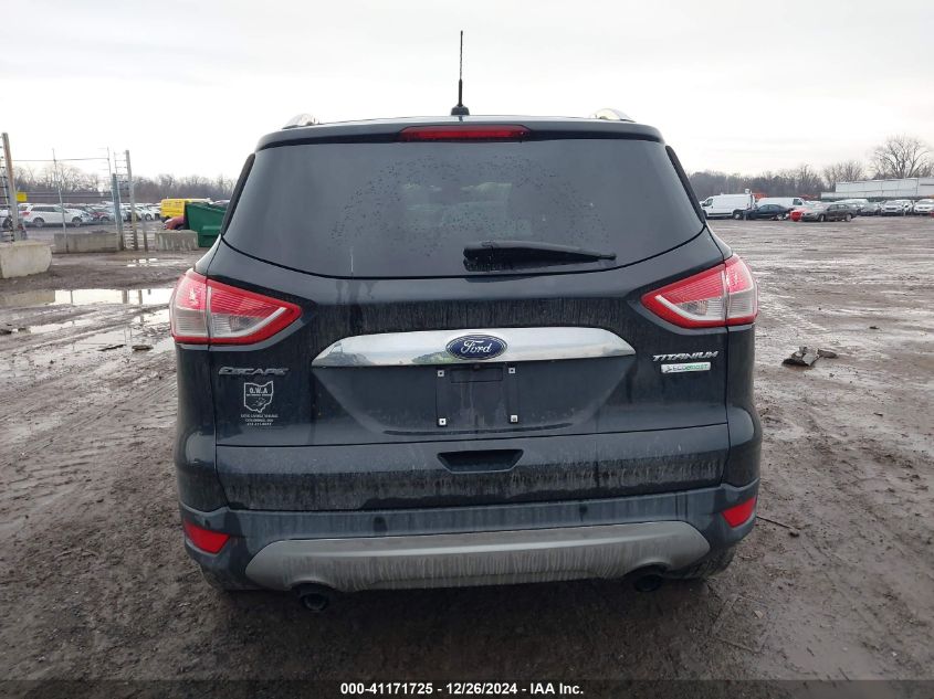 VIN 1FMCU0J97FUA46730 2015 Ford Escape, Titanium no.16