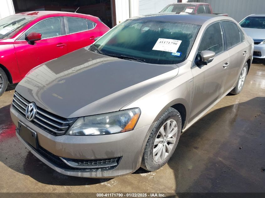 VIN 1VWAS7A35FC027134 2015 VOLKSWAGEN PASSAT no.2