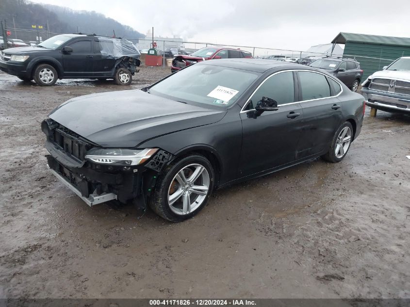 VIN LVY102MK1KP100462 2019 VOLVO S90 no.2