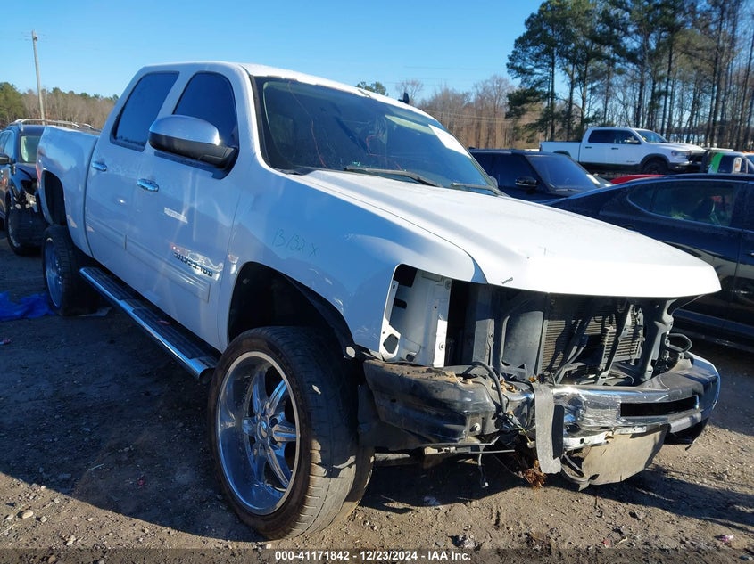 2011 CHEVROLET SILVERADO 1500 VIN: 3GCPKSE39BG252917