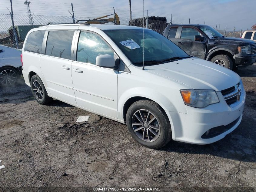 VIN 2C4RDGCG0HR824286 2017 DODGE GRAND CARAVAN no.1