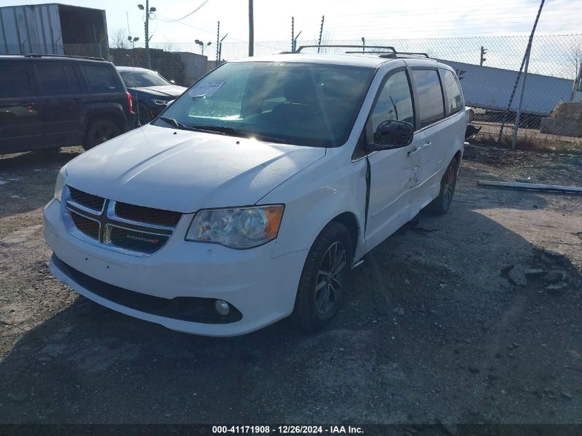 VIN 2C4RDGCG0HR824286 2017 DODGE GRAND CARAVAN no.2