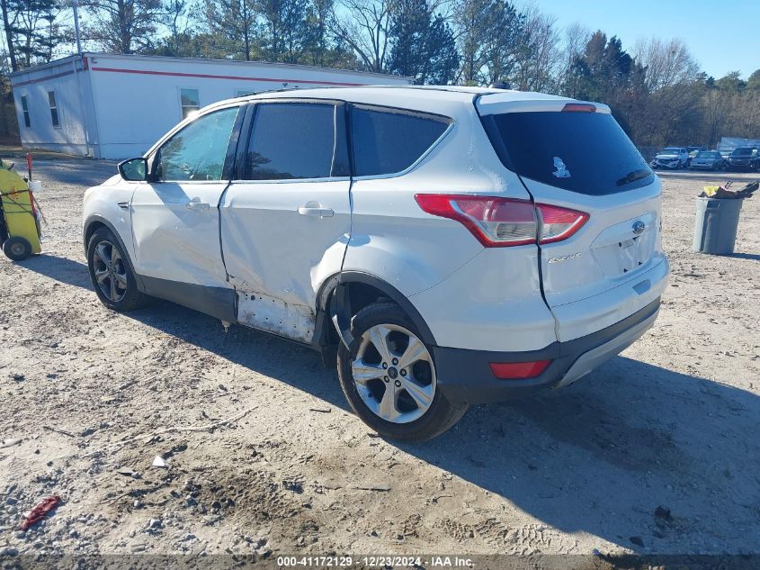 VIN 1FMCU0GX7EUA66240 2014 Ford Escape, SE no.3