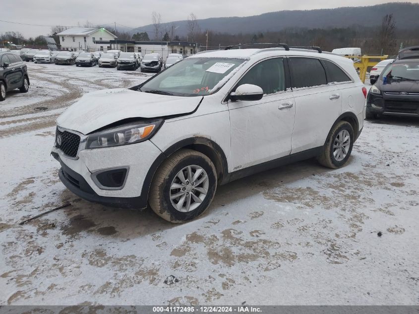 VIN 5XYPGDA31HG290359 2017 KIA Sorento, 2.4L Lx no.2