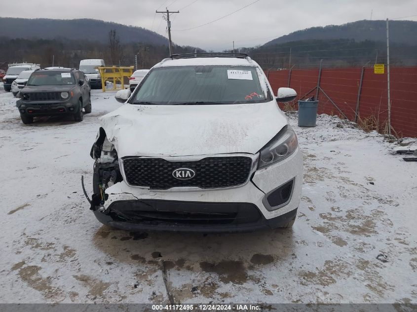 VIN 5XYPGDA31HG290359 2017 KIA Sorento, 2.4L Lx no.13