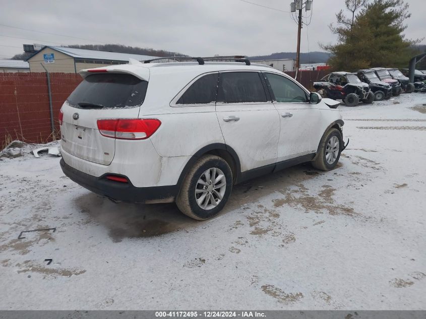 VIN 5XYPGDA31HG290359 2017 KIA Sorento, 2.4L Lx no.4