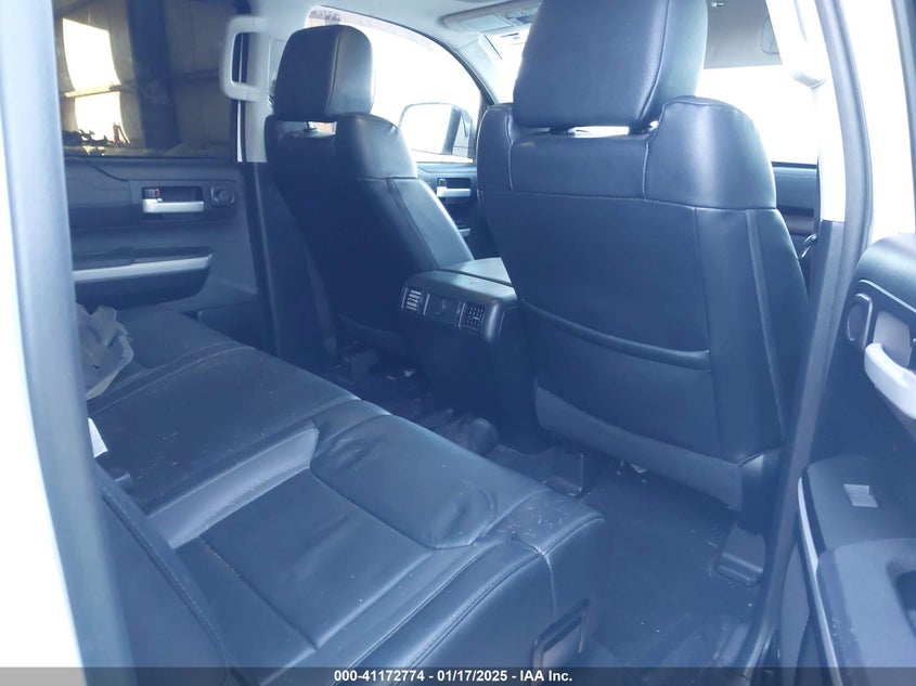 2018 TOYOTA TUNDRA VIN: 5TFHW5F1XJX745233