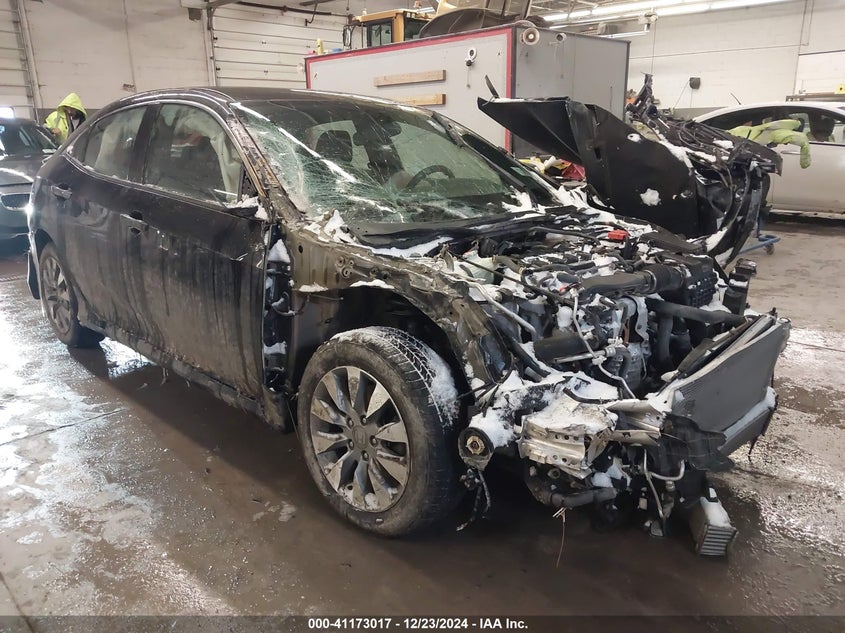 2018 HONDA CIVIC VIN: SHHFK7H22JU430245