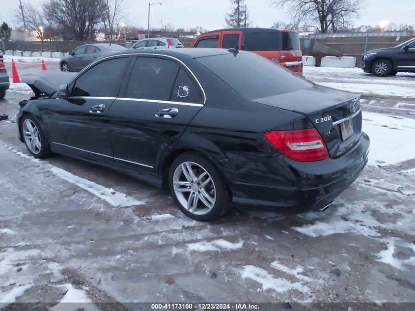 2013 MERCEDES-BENZ C 300 VIN: WDDGF8AB9DG116439
