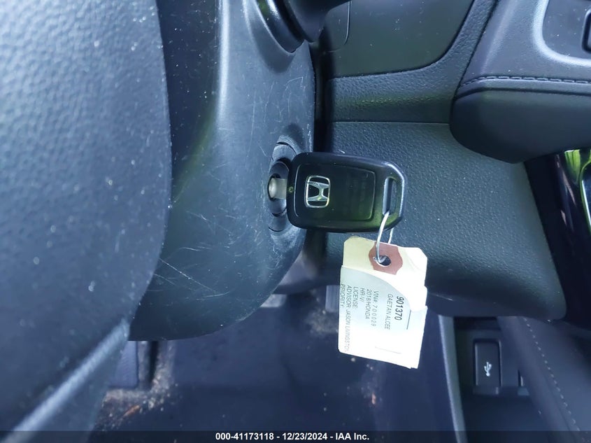 2018 HONDA HR-V VIN: 3CZRU6H3XJG700029