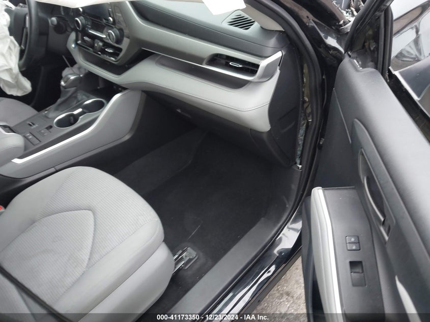 2021 TOYOTA HIGHLANDER VIN: 5TDZARAH5MS008031
