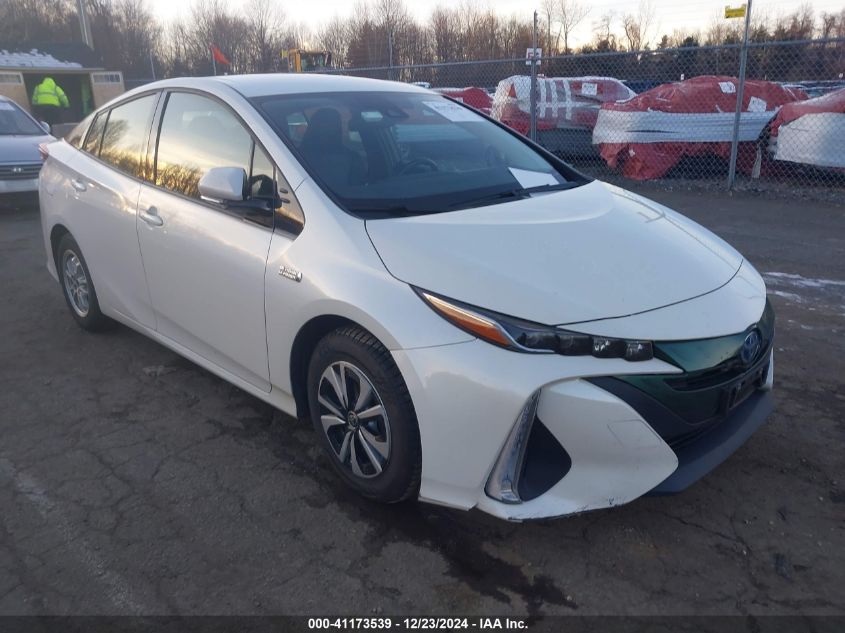 2017 Toyota Prius, Prime Premium