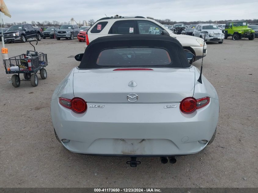 VIN JM1NDAD79H0122746 2017 Mazda MX-5, Miata Grand... no.16