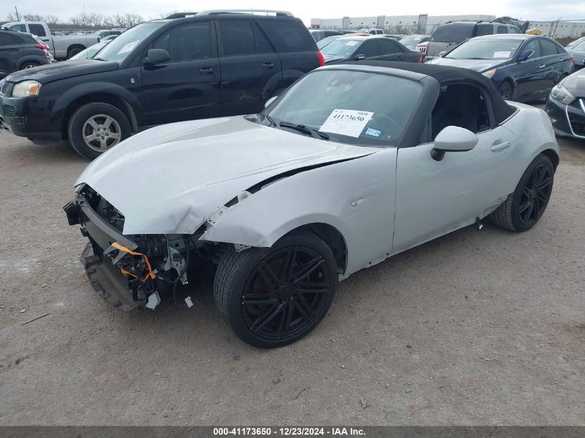 VIN JM1NDAD79H0122746 2017 Mazda MX-5, Miata Grand... no.2