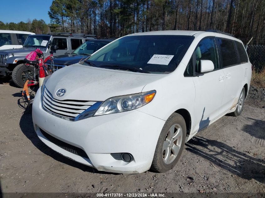 VIN 5TDKK3DC8FS591726 2015 Toyota Sienna, Le 8 Pass... no.2