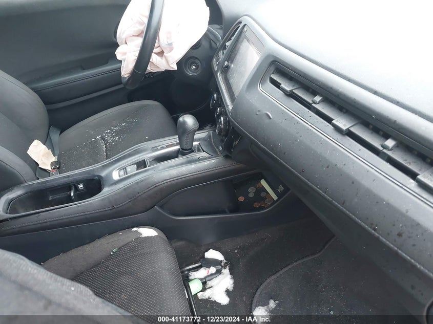 2019 HONDA HR-V VIN: 3CZRU6H10KG725585