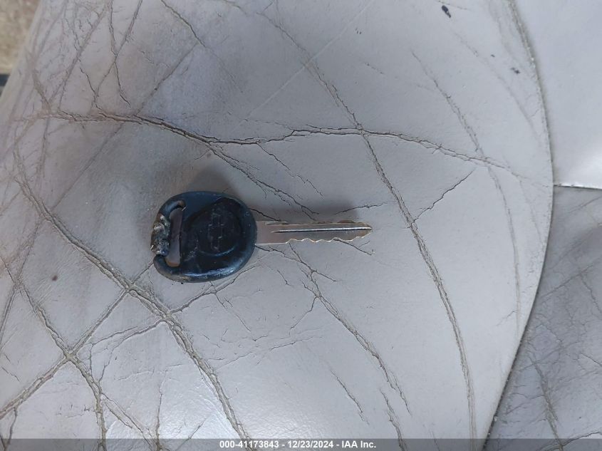 2003 Chevrolet Suburban 1500 Lt VIN: 1GNEC16Z83J315286 Lot: 43132208