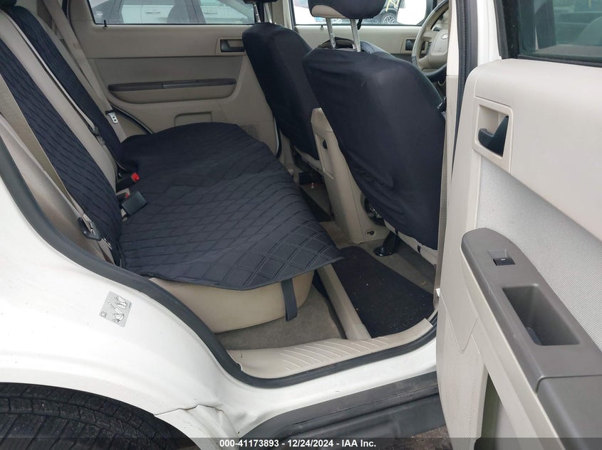 2010 FORD ESCAPE VIN: 1FMCU9D71AKC14879
