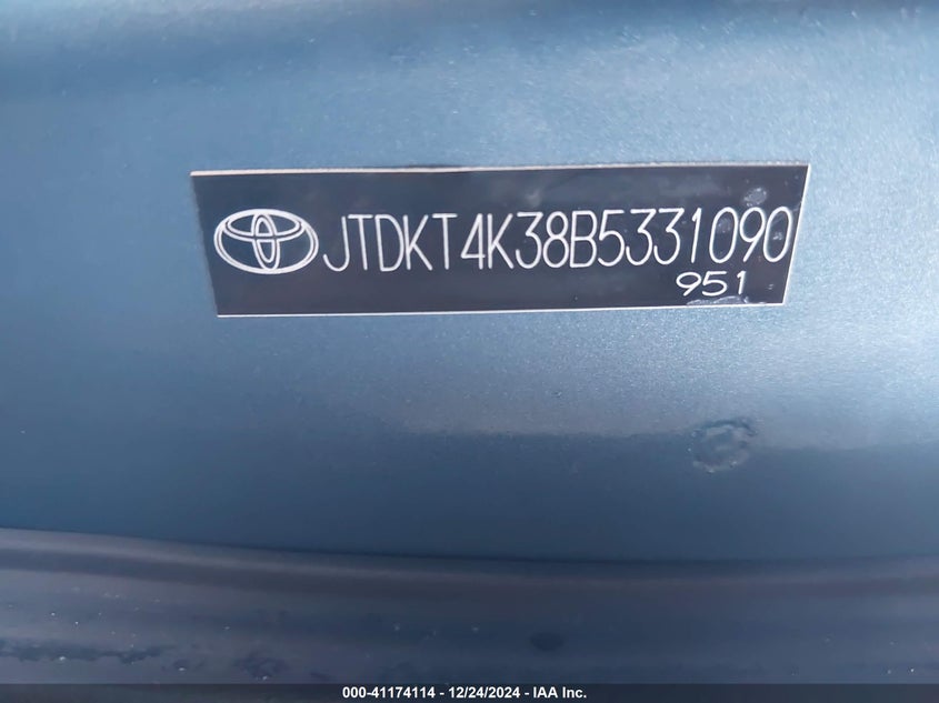 2011 TOYOTA YARIS VIN: JTDKT4K38B5331090