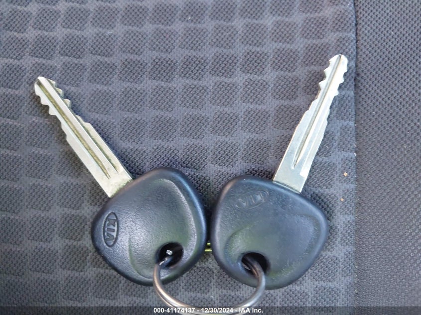 2012 KIA SOUL VIN: KNDJT2A5XC7744931