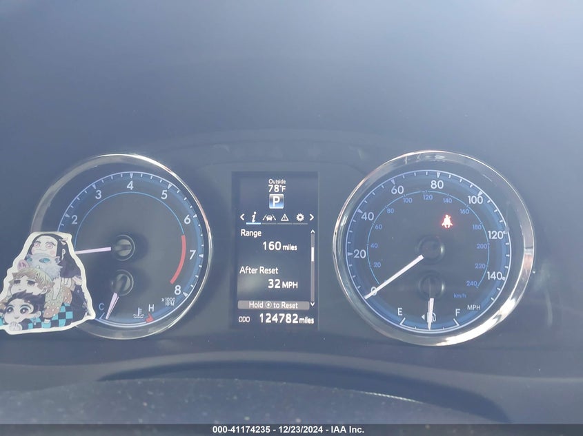 2019 TOYOTA COROLLA VIN: 5YFBURHE8KP942081