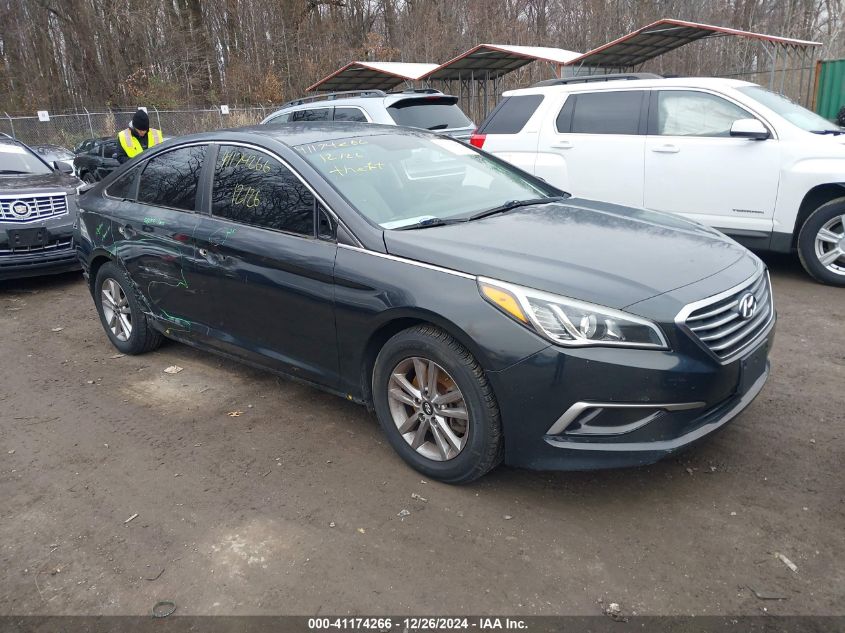 VIN 5NPE24AF4HH468483 2017 HYUNDAI SONATA no.1