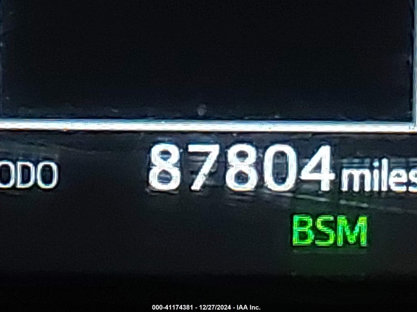 2016 TOYOTA RAV4 SE - JTMJFREV8GJ062794