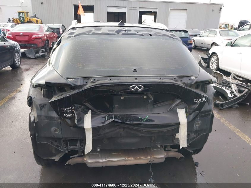 VIN SJKCH5CR8JA044432 2018 INFINITI QX30 no.16