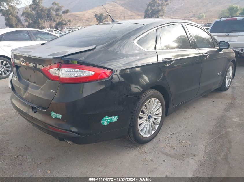 VIN 3FA6P0PU2GR320855 2016 Ford Fusion, Energi Se L... no.4