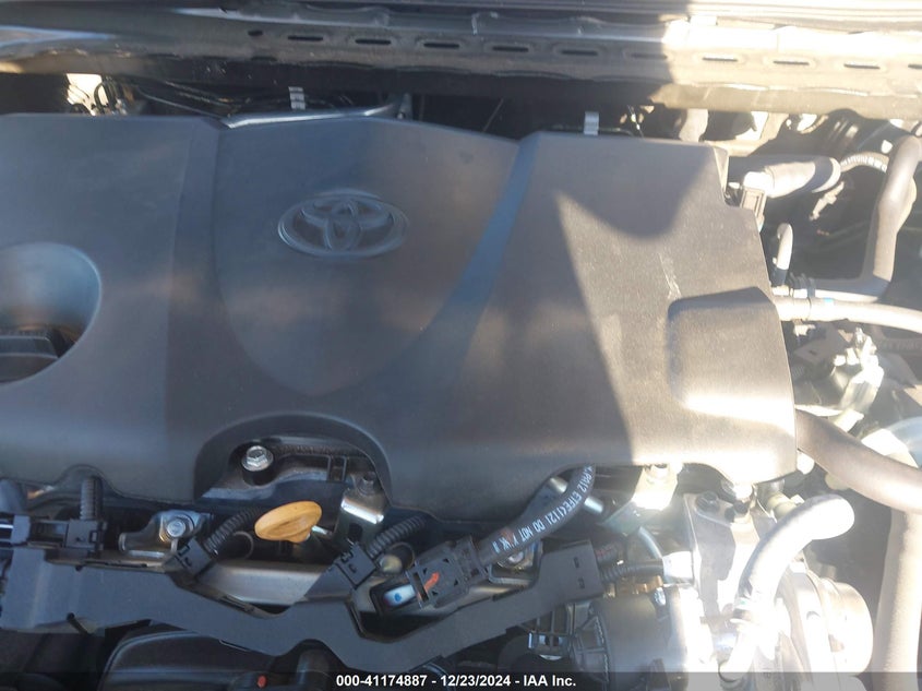 2021 TOYOTA CAMRY VIN: 4T1G11AK2MU557813