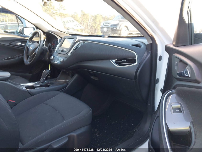 2017 CHEVROLET MALIBU VIN: 1G1ZE5ST6HF177232
