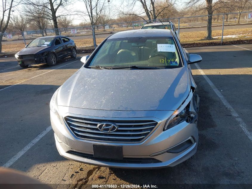 2017 HYUNDAI SONATA SE - 5NPE24AF9HH553982