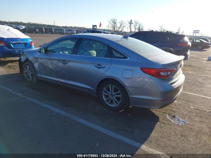 2017 HYUNDAI SONATA SE - 5NPE24AF9HH553982