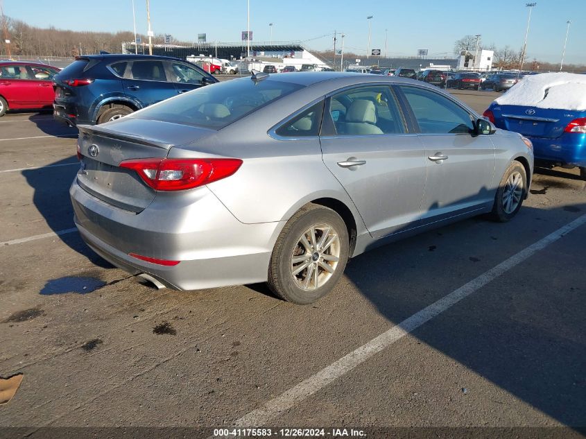 VIN 5NPE24AF9HH553982 2017 Hyundai Sonata, SE no.4