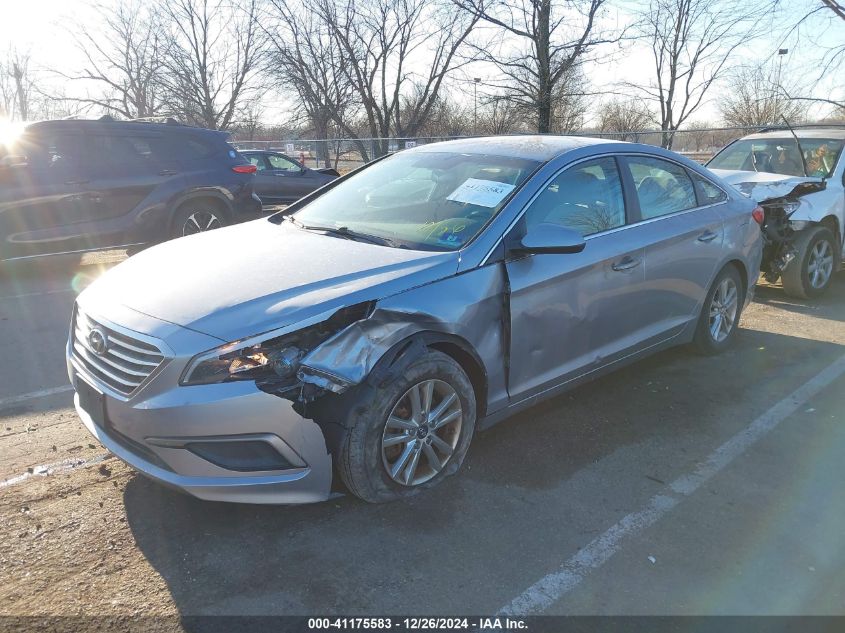 2017 HYUNDAI SONATA SE - 5NPE24AF9HH553982