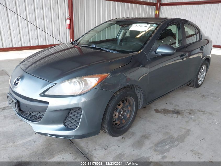 VIN JM1BL1TFXD1716734 2013 Mazda 3, I Sv no.2