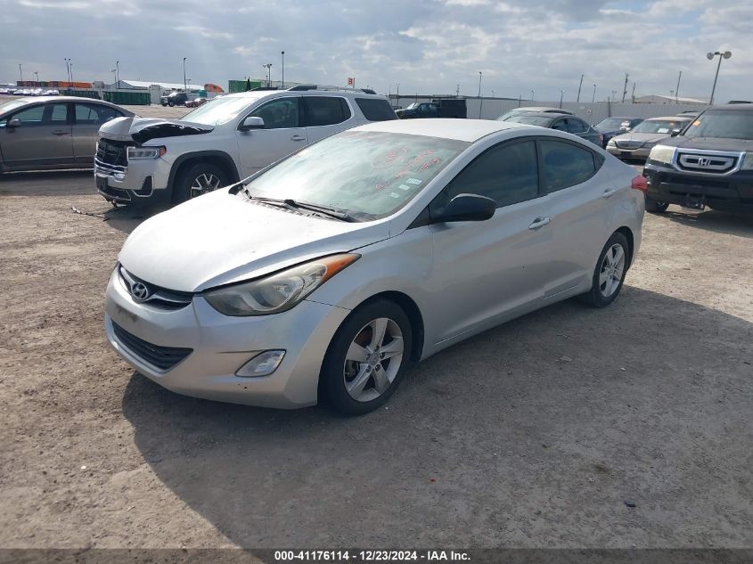 VIN 5NPDH4AE0DH268518 2013 HYUNDAI ELANTRA no.2