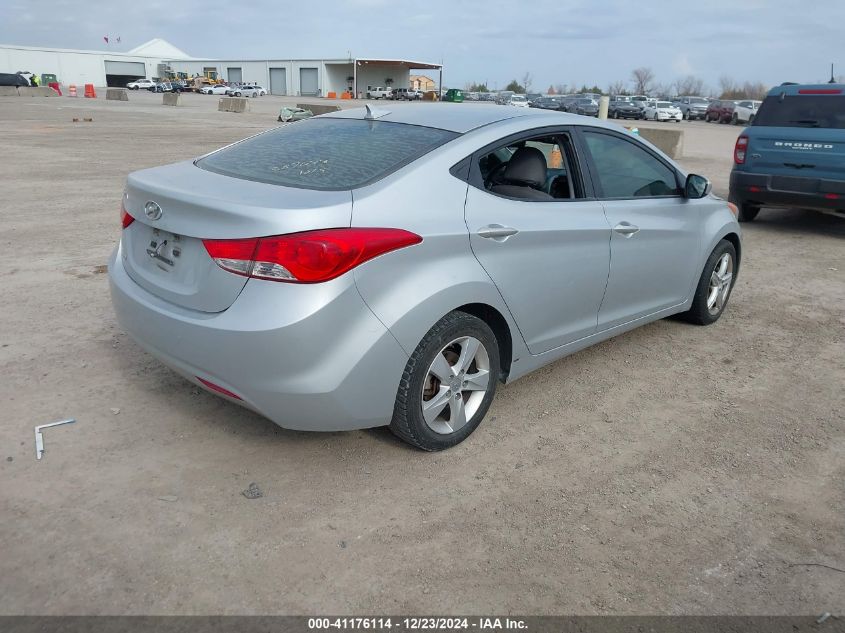 VIN 5NPDH4AE0DH268518 2013 HYUNDAI ELANTRA no.4