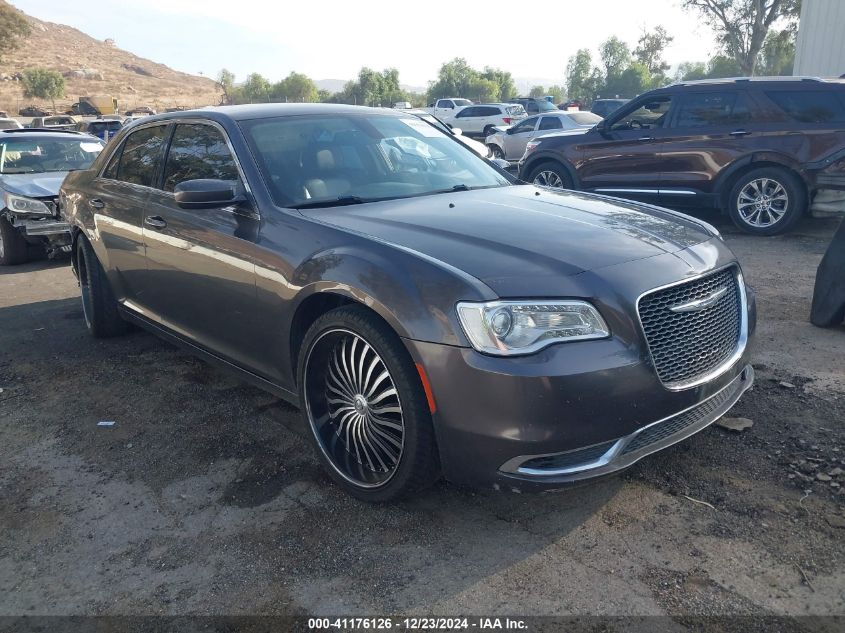 VIN 2C3CCAAG5FH908846 2015 Chrysler 300, Limited no.1