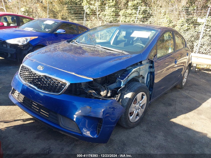 2017 KIA FORTE LX - 3KPFK4A79HE139084