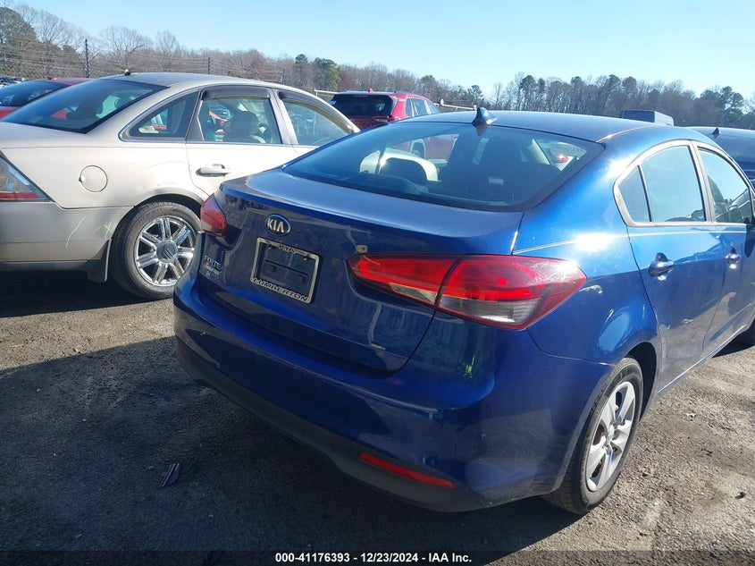 2017 KIA FORTE LX - 3KPFK4A79HE139084