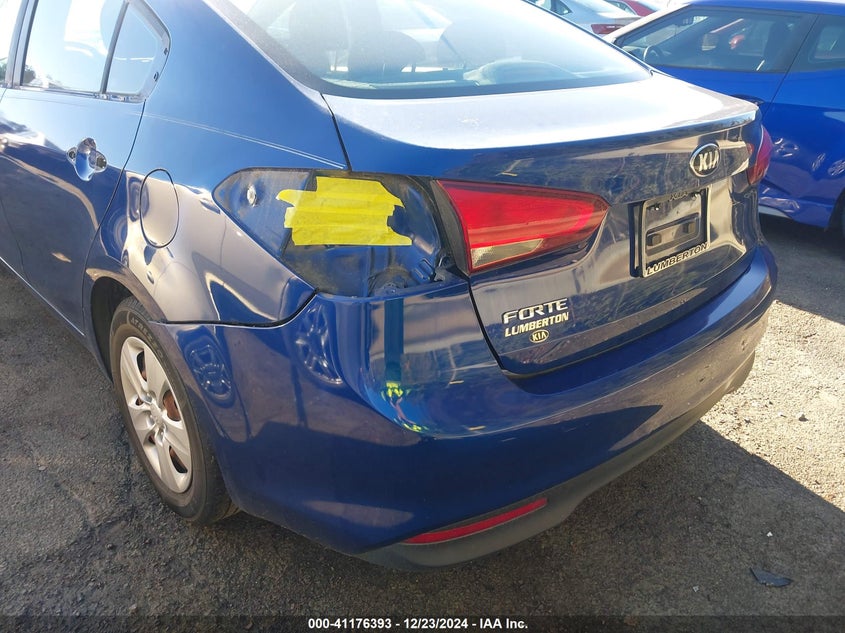 2017 KIA FORTE LX - 3KPFK4A79HE139084