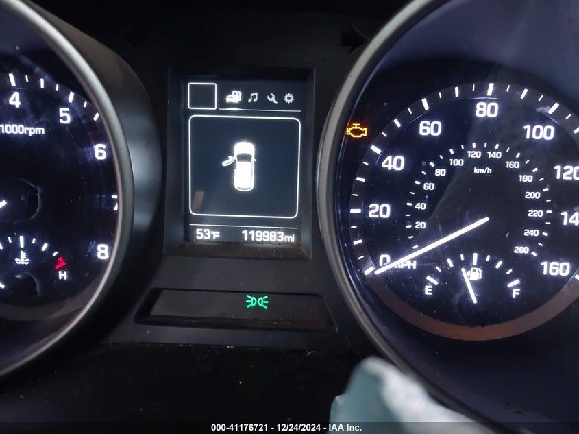 2018 HYUNDAI SANTA FE VIN: KM8SM4HFXJU261218
